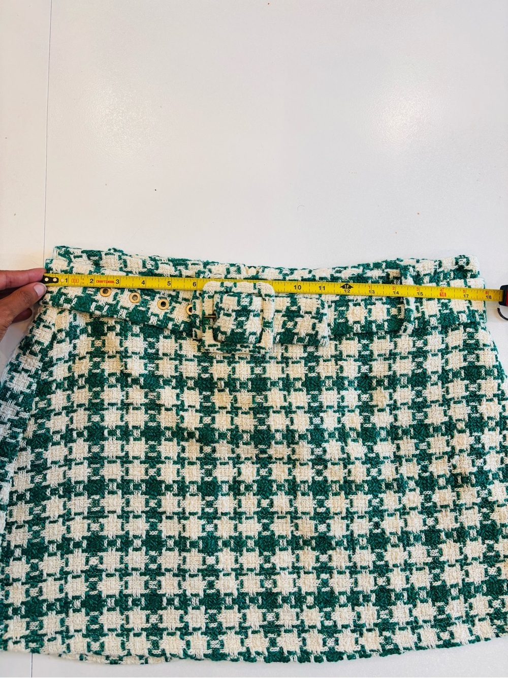 ZARA Green and Cream Houndstooth Tweed Mini Skirt with Eyelet Belt size XL - Picture 8 of 11